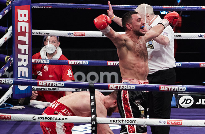 David Avanesyan proved too strong for Josh Kelly Photo Credit: Mark Robinson/Matchroom Boxing