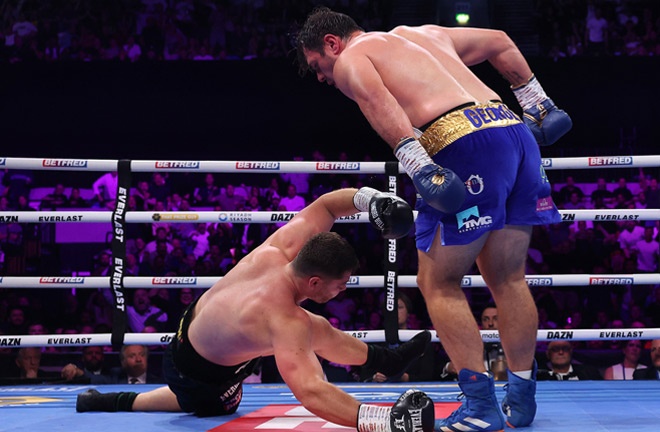 Allen floored Fisher in the fifth round Photo Credit: Mark Robinson Matchroom Boxing