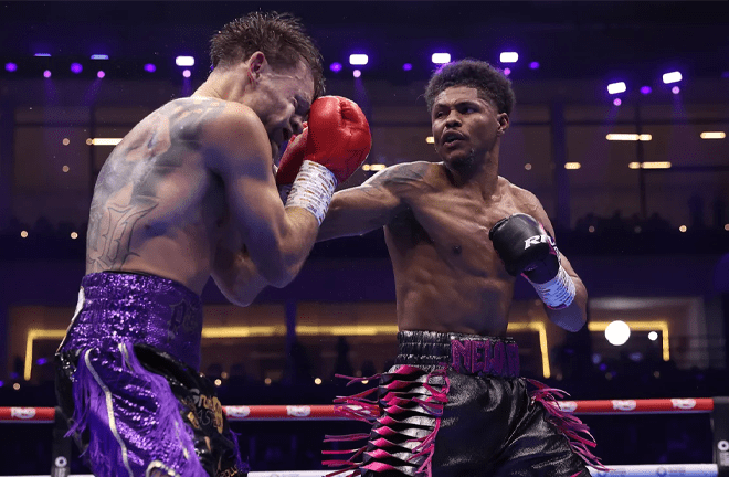 Padley put up a good effort against Stevenson (Photo Credit: Mark Robinson Matchroom Boxing)