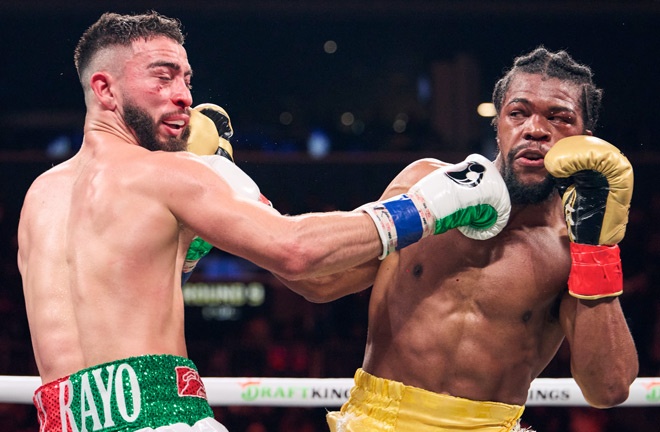 Russell overcame Valenzuela to become WBA champion Photo Credit: Esther Lin/Premier Boxing Champions